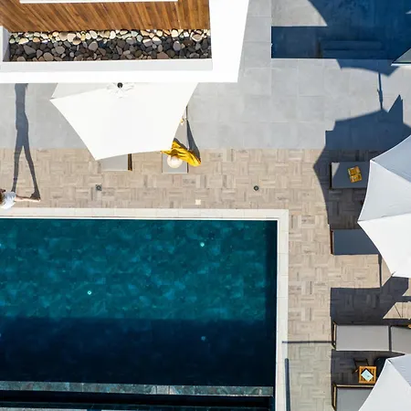 Anais Luxury By Nomads